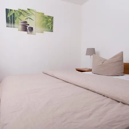 Gaestehaus La Mula 3*