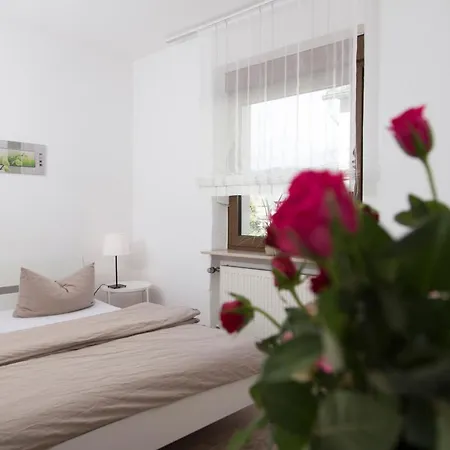 Gaestehaus La Mula 3*