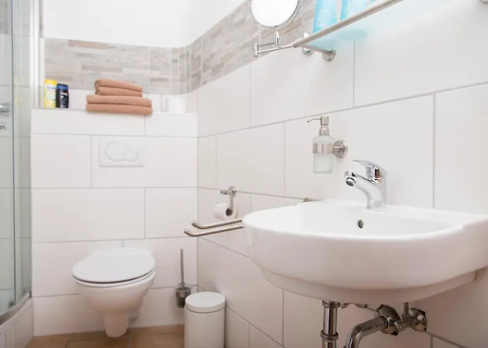 بيت ضيافة Gaestehaus La Mula 3*